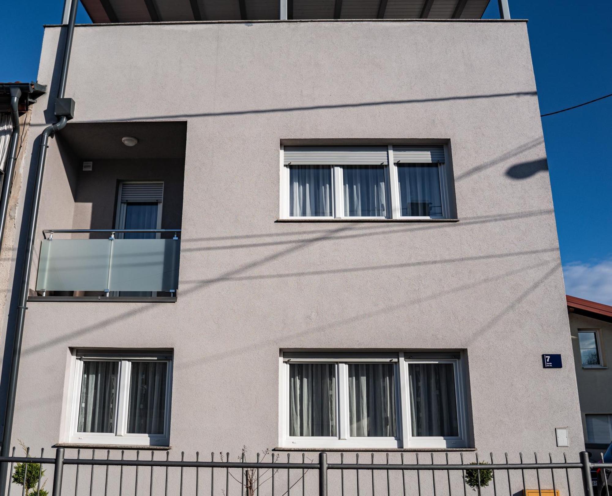 Apartman Hendrix Zagabria Esterno foto