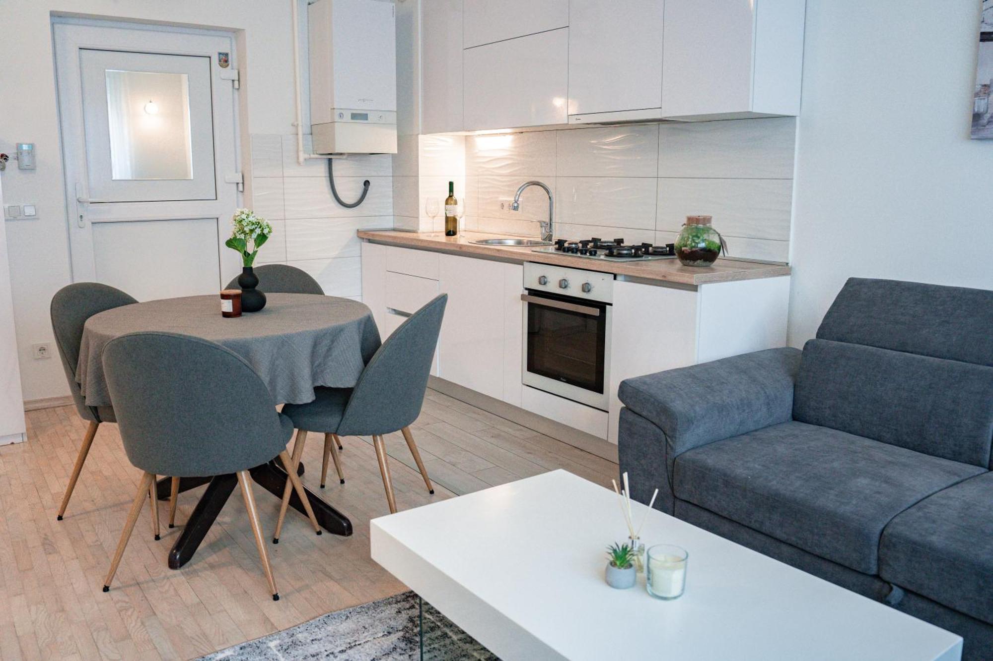 Apartman Hendrix Zagabria Esterno foto